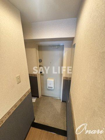 タウンコート咲久良の玄関