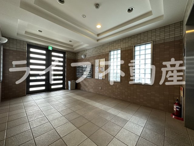 Grace CourtⅡのロビー|毎日通るロビーはこのようになっています