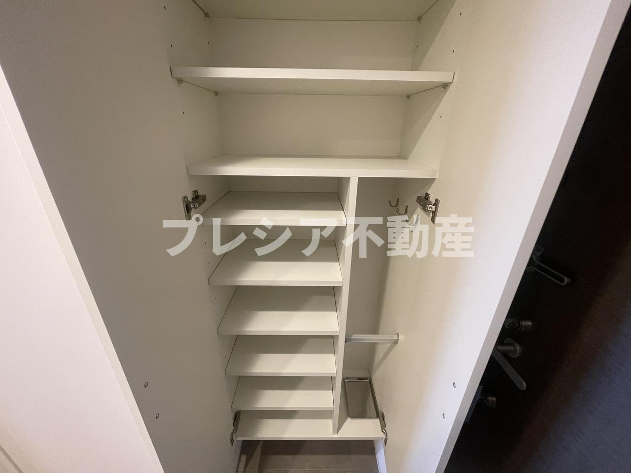 セレニテ甲子園プリエの収納