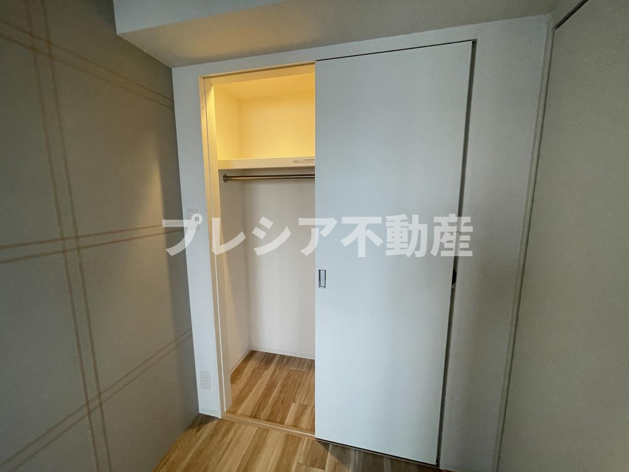 セレニテ甲子園プリエの収納