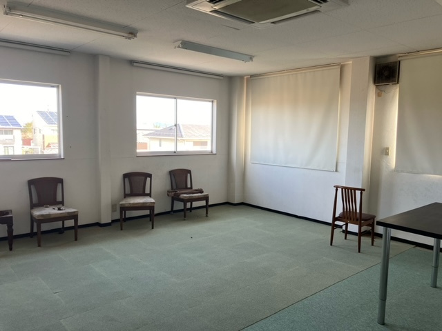 北小渕山添９７－２事務所付倉庫の内装