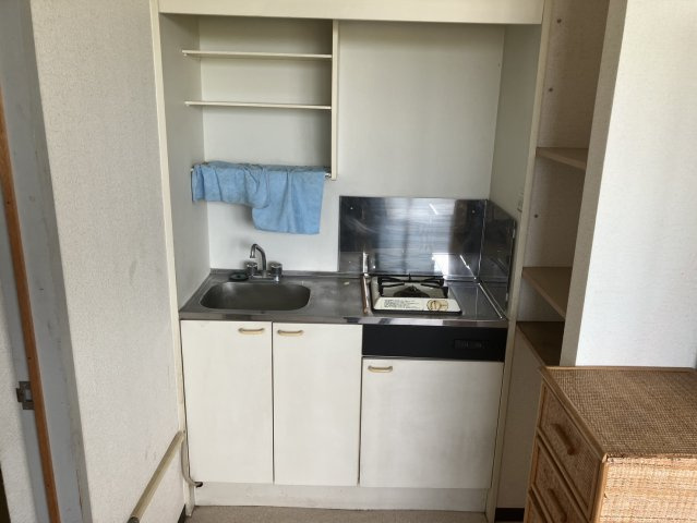 北小渕山添９７－２事務所付倉庫のキッチン