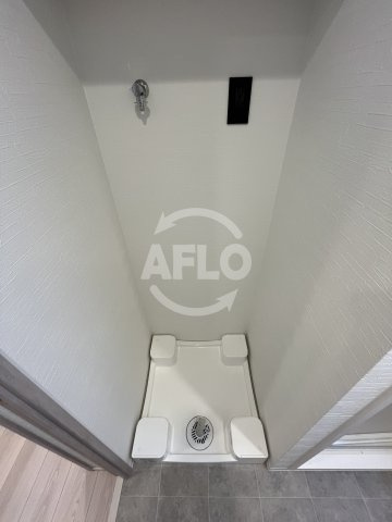 リッツ新大阪プレミアムの洗面所|リッツ新大阪プレミアム　洗濯パン
