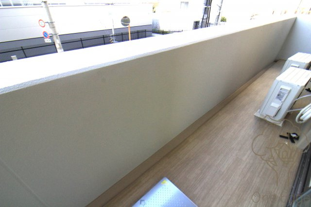 REXIA Shin Umeda DUOのバルコニー