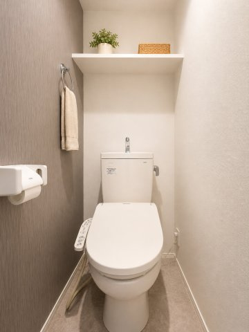 板橋区板橋４丁目のアパートのトイレ|別号室イメージの為、現状を優先致します。