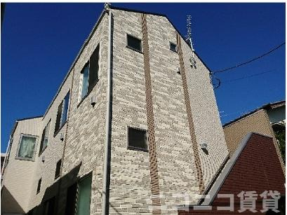 板橋区板橋４丁目のアパートの外観