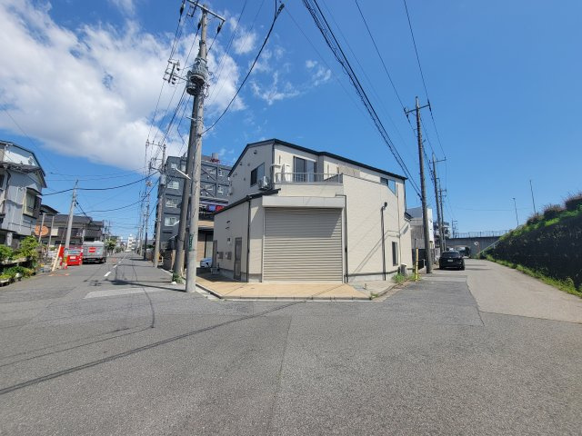 川口市領家三丁目　ガレージ付き　中古倉庫、事務所、住宅