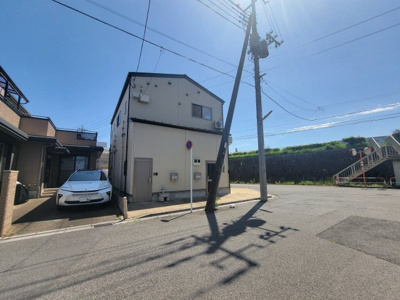 【前面道路含む現地写真】 | 川口市領家三丁目　ガレージ付き　中古倉庫、事務所、住宅