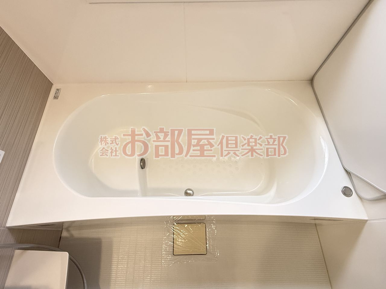 小川貸家の浴室|お風呂で日々の疲れを落としましょう