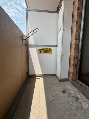 プレサンス新栄デコール　名古屋市賃貸　仲介手数料無料のバルコニー