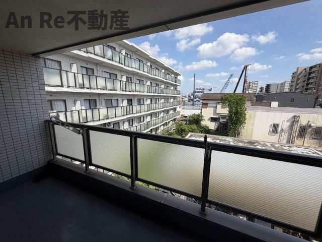 あい蘭道八番館のバルコニー