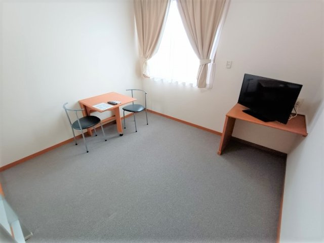 【寝室】 | レオパレスＬＡ　ＣＡＳＡ | 家電・家具付きのお部屋です。