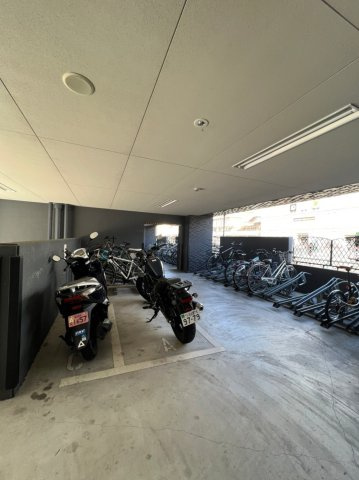 プレサンス名古屋STATIONルミアス　名古屋市賃貸　仲介手数料無料の駐車場