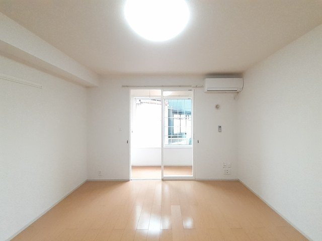 チェスタ本郷の内装|内装は落ち着いています