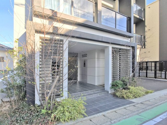 【エントランス】 | RAGAZZA姪浜