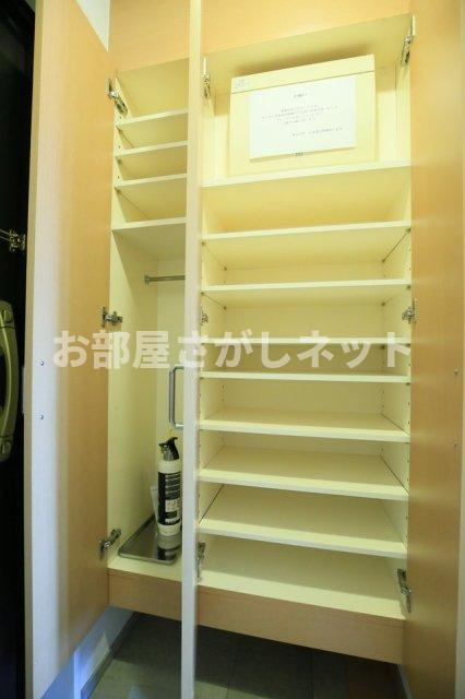 ルピナス・グランドカーサ西巣鴨【おとり物件なし】#学生・社会人にオススメ！初期費用分割払いOK！の収納|靴入