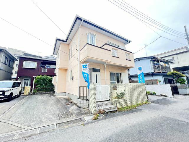 宇都宮市今泉新町　2ＳＬＤＫ　中古住宅の前面道路含む現地写真