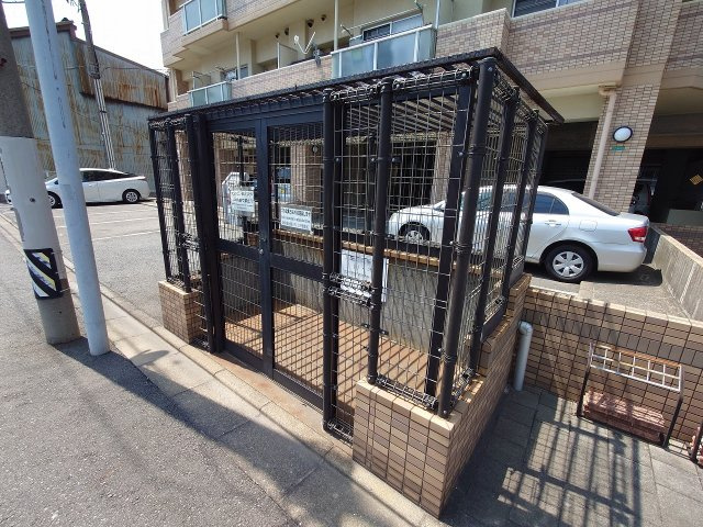 ホワイトキャッスル若松駅前（C-33）の設備