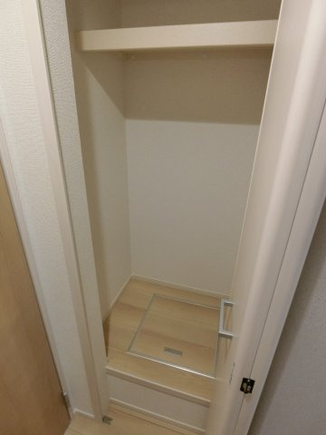 ラヴィエベール　Ｂの収納