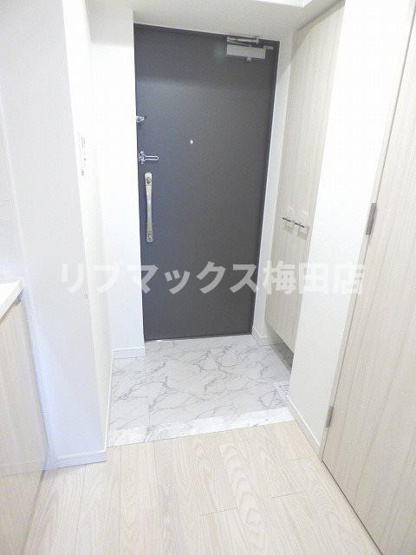 【玄関】
