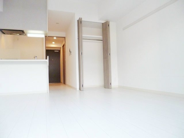 【寝室】プレサンス大阪城公園ネクサス