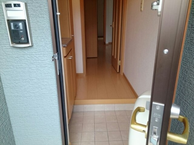 エリタージュＡの玄関