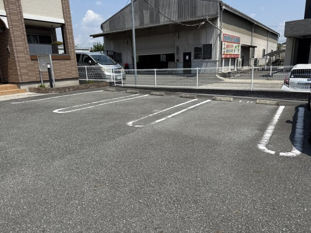 プランドール　Ⅰの駐車場