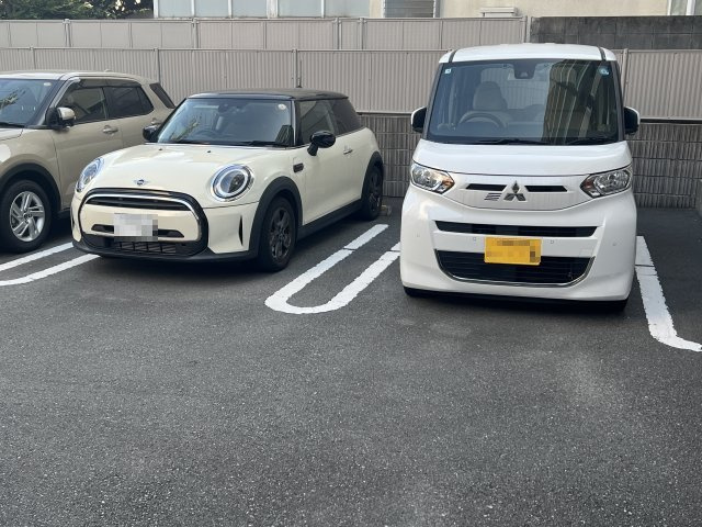 ジラソーレ花影の駐車場