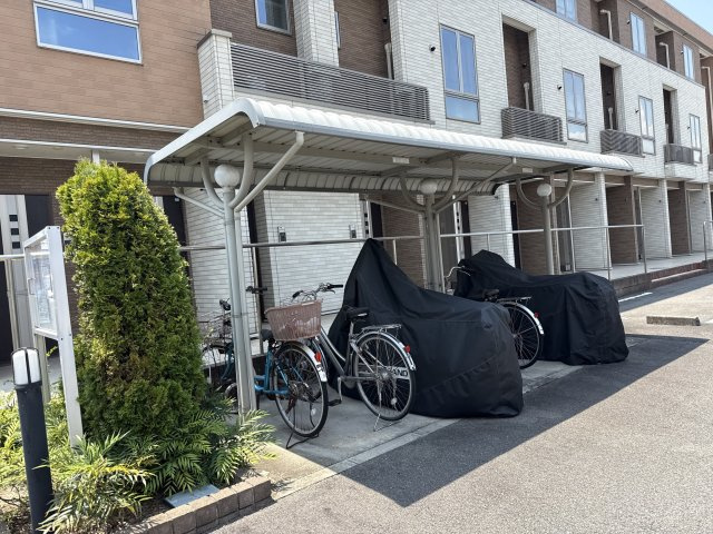玲巧ハイツ八丁のバルコニー