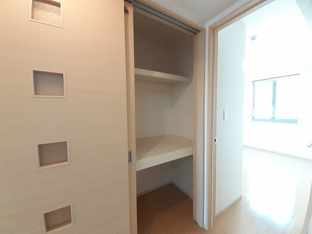 玲巧ハイツ八丁の収納