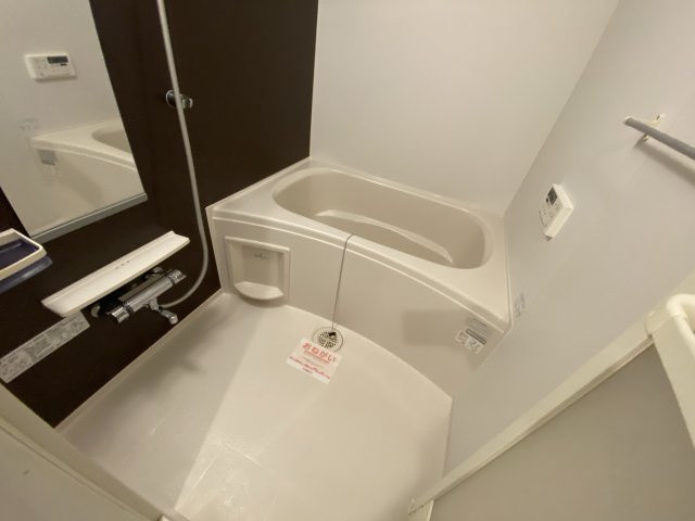 ジュネス青山の浴室