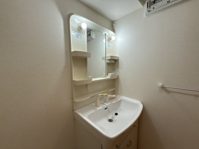アンソレイエ・Ｓの洗面所
