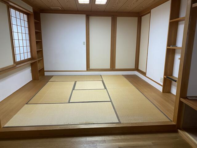 宇都宮市さつき１丁目　４ＳＬＤＫ　中古住宅の和室