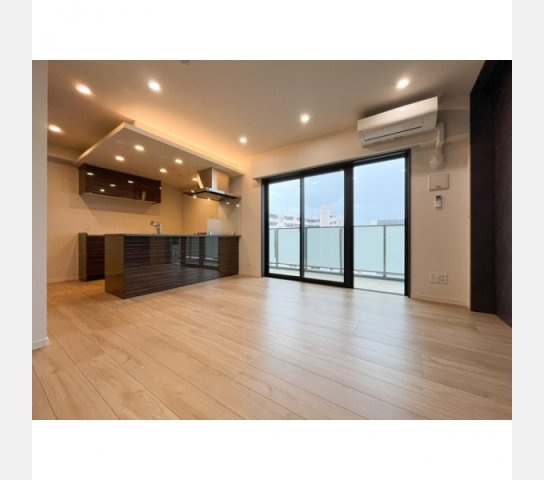 福岡市中央区清川２丁目の賃貸マンションの内装|リビング/ダイニング