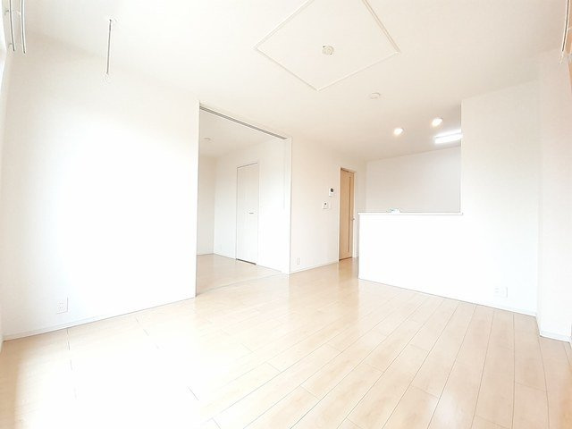 アプリークムＡの居間・リビング|ゆったりとした居間です