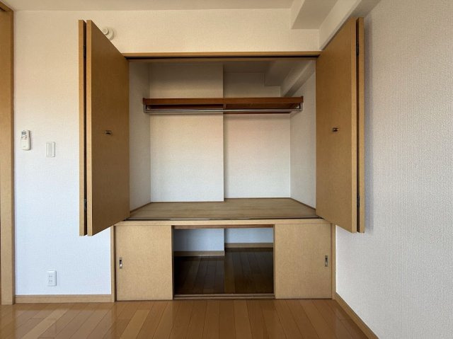 エレガンス長尾の収納