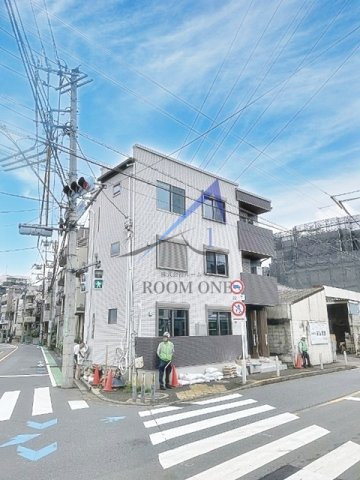 Kua Maison J