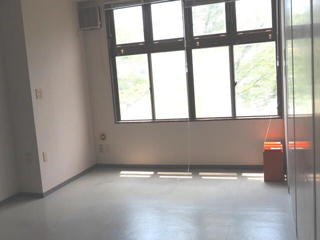 湘公ビルの内装