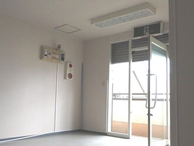 湘公ビルの内装