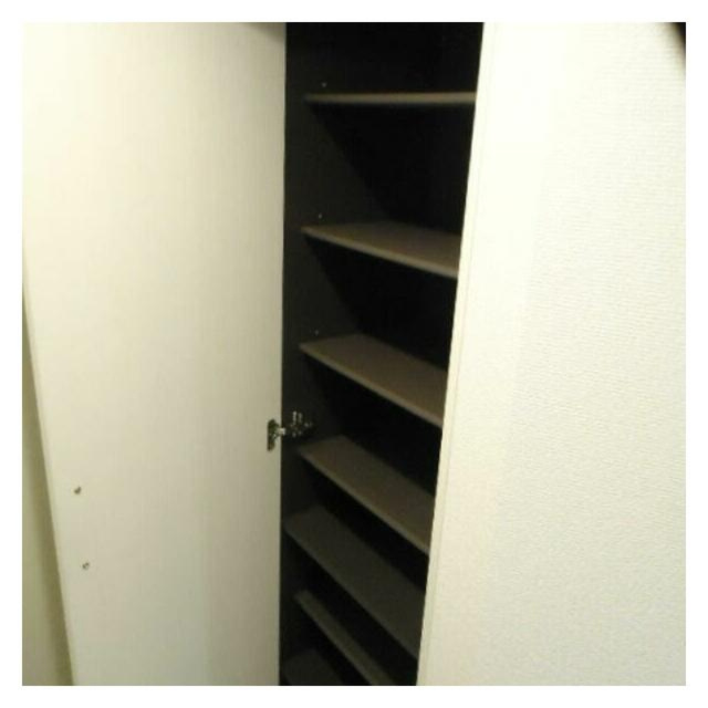 横浜市戸塚区品濃町の賃貸マンションの玄関|玄関収納もあります☆