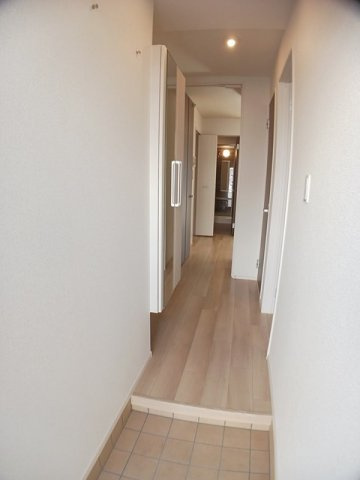 エアリーコート　Ⅱの玄関|シンプルで使いやすい玄関です