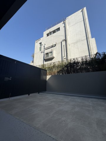 La Perla JiyugaokaⅡのその他