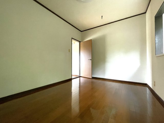 遠藤邸C棟の洋室