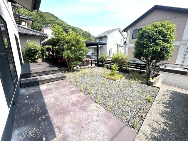 【庭】の画像