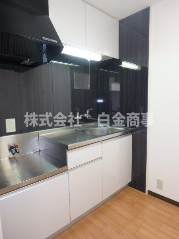 ガーデンスクエア北坂戸のキッチン|同じ間取りの別のお部屋の写真になります