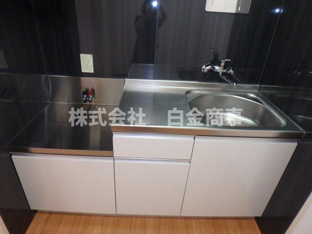 ガーデンスクエア北坂戸のキッチン|同じ間取りの別のお部屋の写真になります