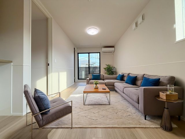 Ｍａｉｓｏｎ　ｄｅ　Ｈｅｒｍｏｎｅｉの居間・リビング|※家具はAI生成となります。