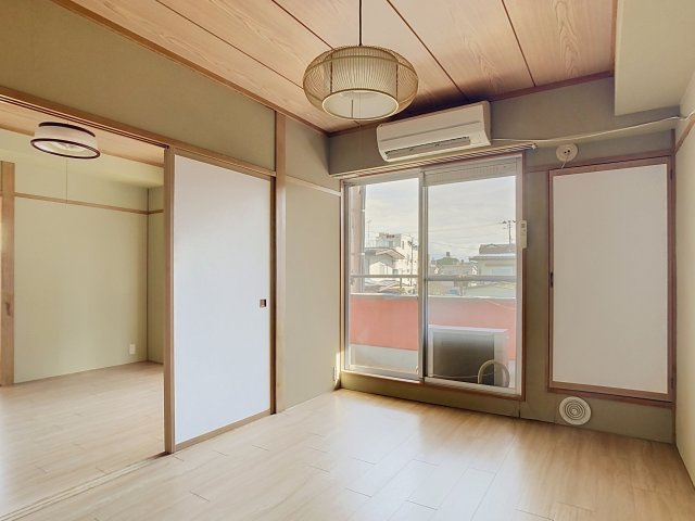 シャトレ―木の実町の居間・リビング