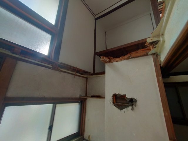 神島町戸建の内装