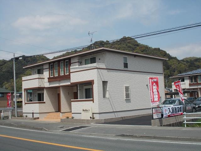 リーサ・コリーナⅠ
